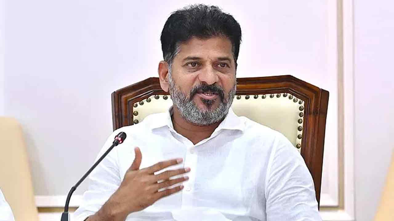 Indiramma Life Insurance Scheme | రేషన్‌కార్డు ఉంటేనే ఇందిరమ్మ బీమా.. గంటల్లోనే మారిన సర్కార్‌ పెద్దల స్వరం