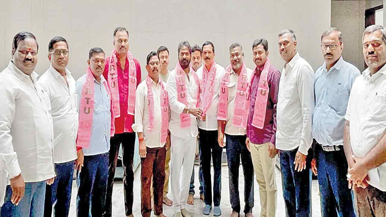 బీఆర్టీయూలో చేరికలు