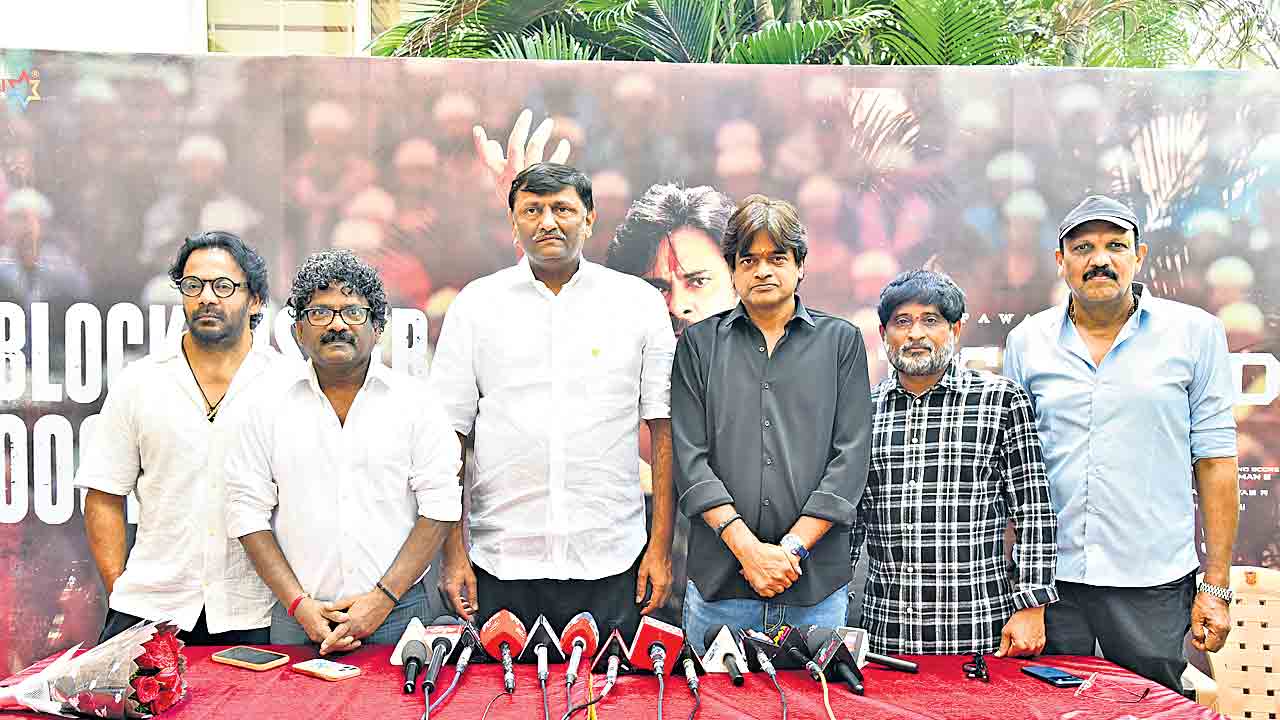 కంటెంట్‌ చూసి ఆశ్చర్యపోతున్నారు