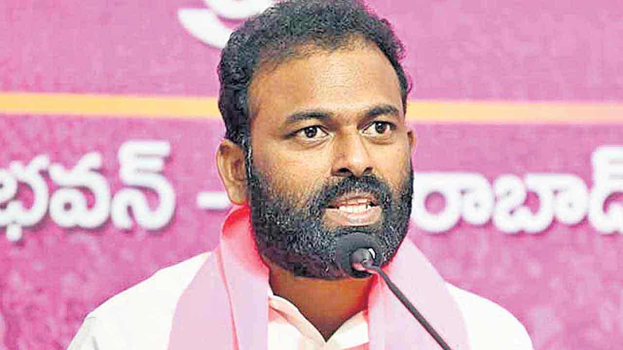 విద్యుత్తు సంస్థల్లో ఆంధ్రా ఉద్యోగులకు అందలం