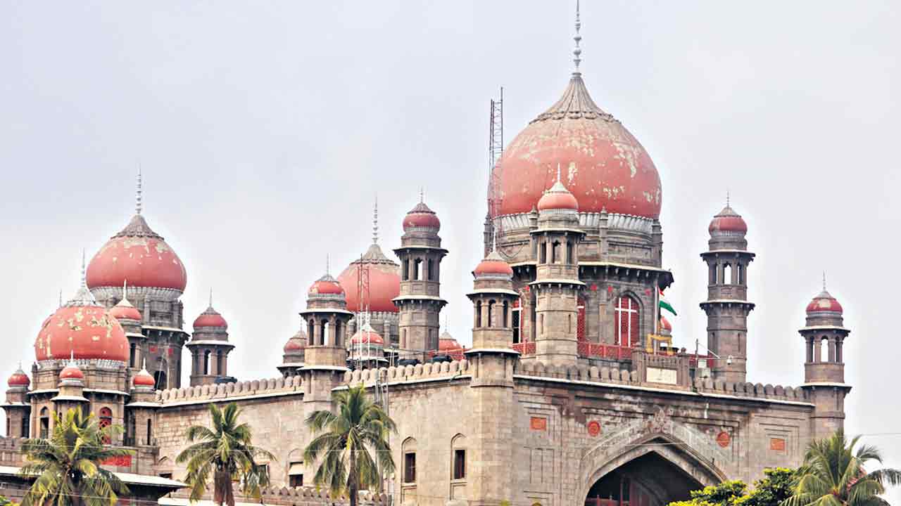 వేములవాడ దర్గా తరలింపుపై వివరణ ఇవ్వండి