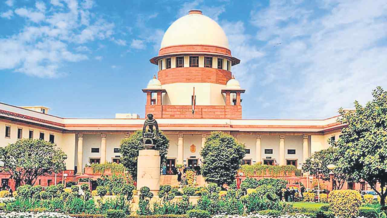 ఎన్‌ఐవోఎస్‌ డీఎడ్‌ అభ్యర్థులకు టీచర్‌ ఉద్యోగాలు ఇవ్వండి