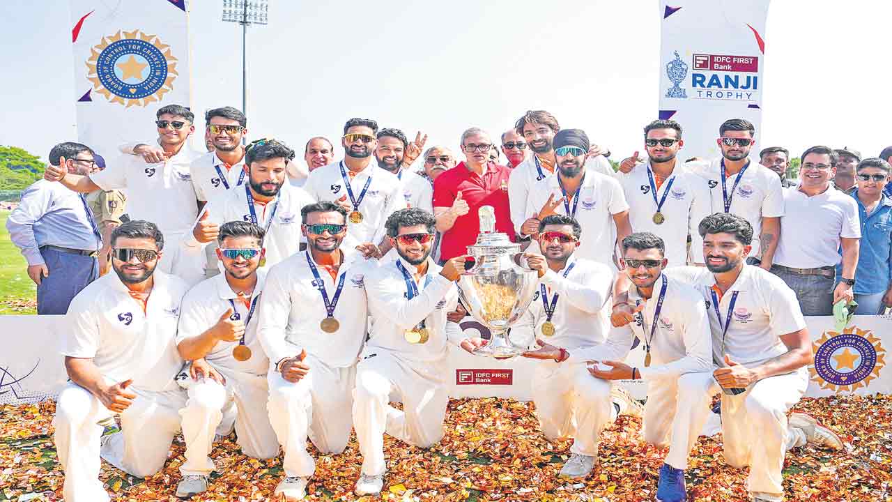 Jammu and Kashmir | నిర్బంధాల నుంచి చాంపియన్‌ దాకా..తొలి రంజీ ట్రోఫీని కైవసం చేసుకున్న జమ్మూకశ్మీర్‌