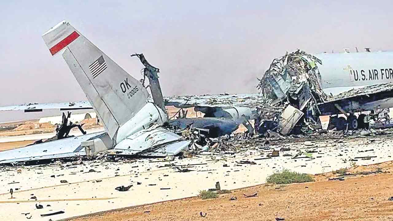 ఇరాన్‌ దాడిలో అవాక్స్‌ ధ్వంసం