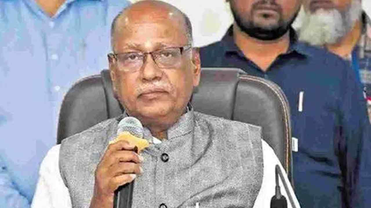 Telangana BC Commission 840 కులాలను ఓబీసీ జాబితాలో చేర్చాలి : బీసీ కమిషన్‌