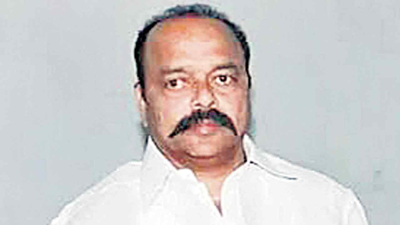 పరకాల నుంచి కొండా సురేఖను ఎమ్మెల్యే చేస్తా