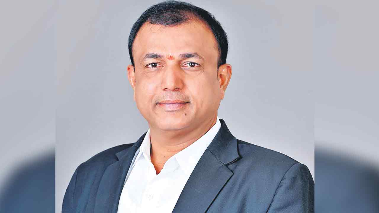 బార్‌కౌన్సిల్‌ ఎన్నికల్లో కిరణ్‌కుమార్‌ విజయం