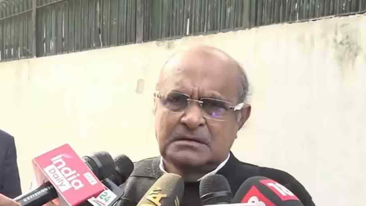 జేడీయూకు త్యాగి గుడ్‌బై