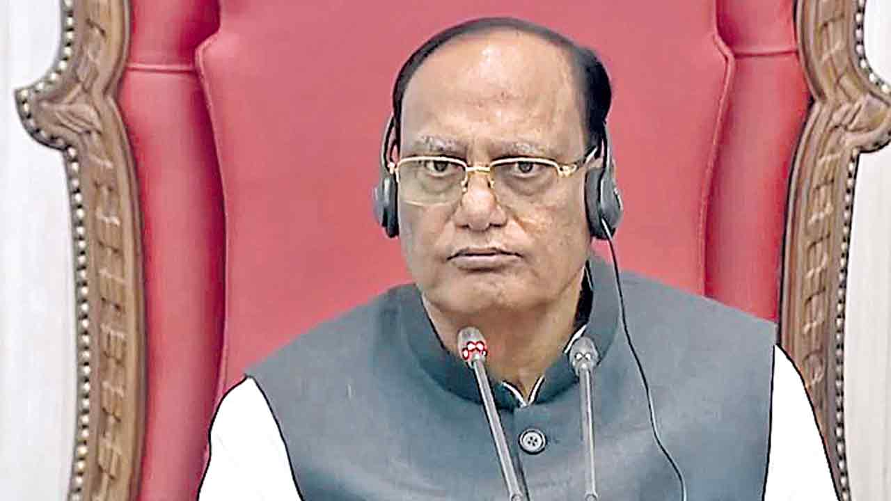 Assembly Session | క్వశ్చన్‌ అవర్‌లో అధికారులు ఎక్కడ?.. మంత్రులు, అధికారుల తీరుపై మండలి చైర్మన్‌ గుత్తా అసహనం