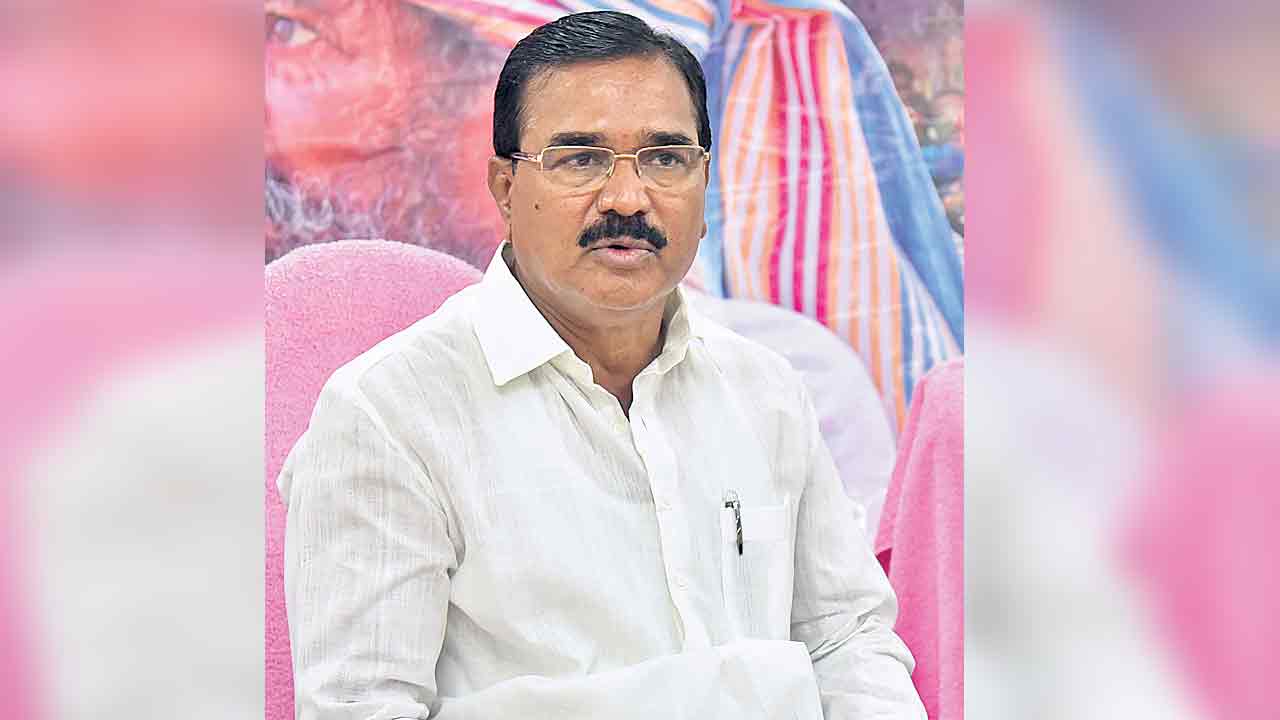 స్పీకర్‌ తీర్పు ప్రజాస్వామ్య విరుద్ధం