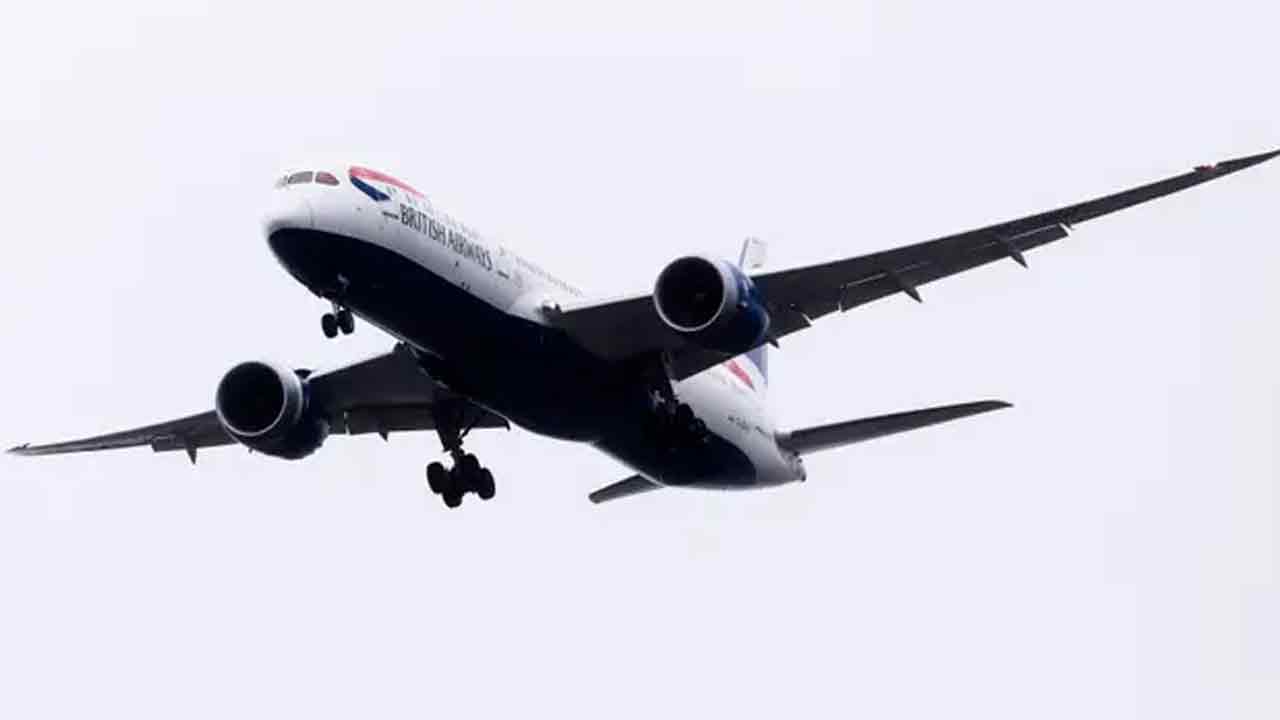 13 గంటలు శవంతోనే ప్రయాణం