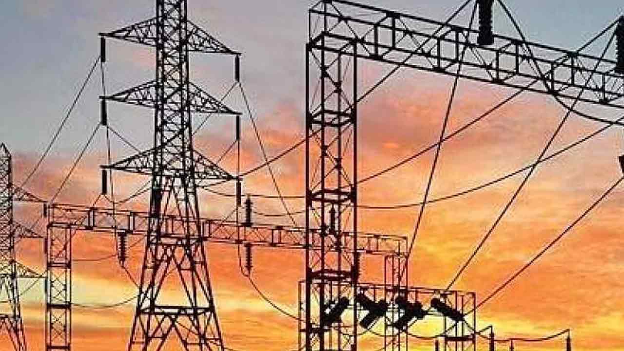 Electricity | ఎన్పీడీసీఎల్‌లో రికార్డు విద్యుత్తు డిమాండ్‌..శనివారం అత్యధికంగా 6,057 మెగావాట్లు వినియోగం