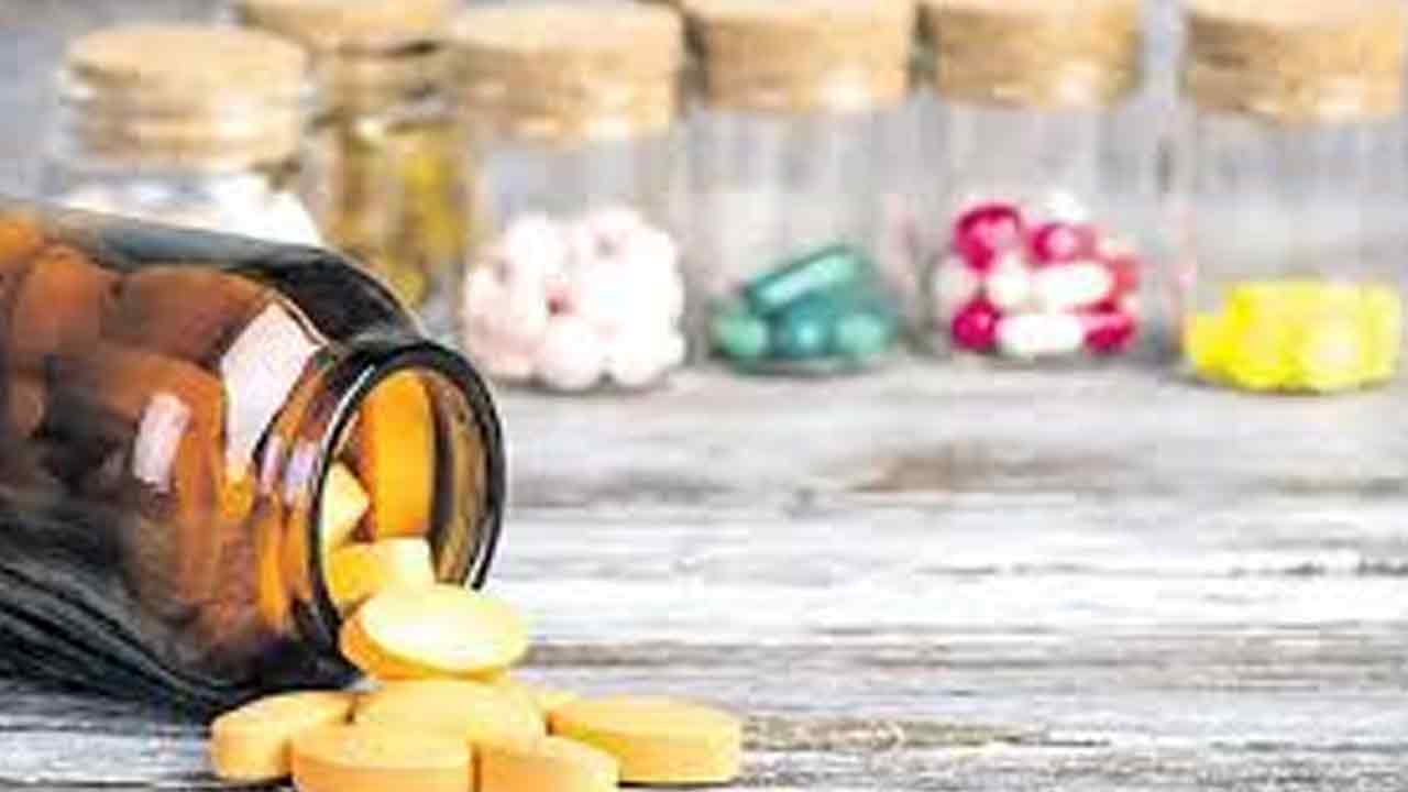 త్వరలో ఔషధ ధరలకు రెక్కలు?