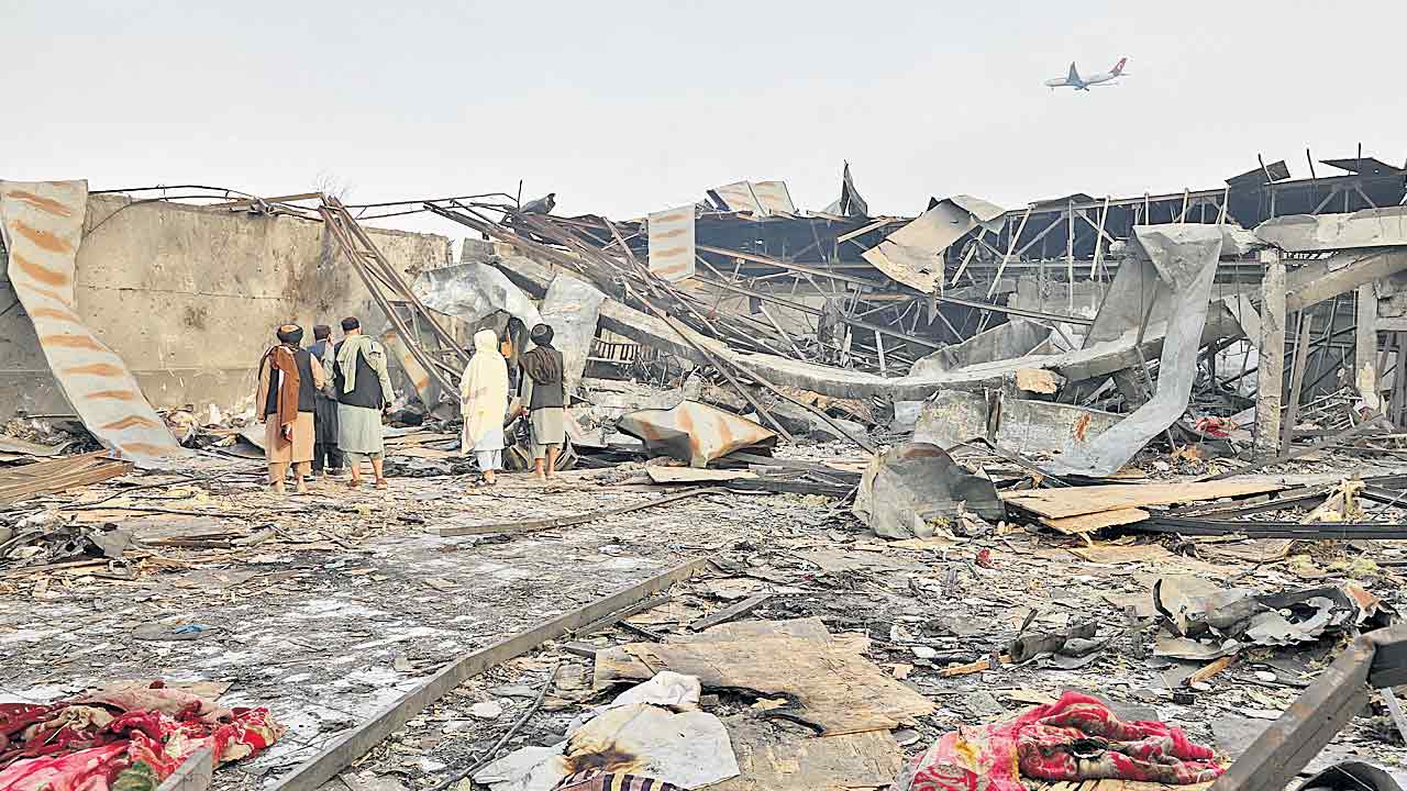 దవాఖానపై క్షిపణి దాడి