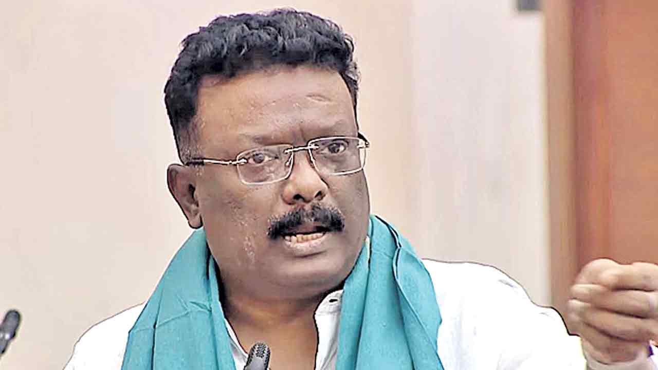 ఆర్టీఐ అమల్లో ప్రభుత్వం విఫలం: దాసోజు