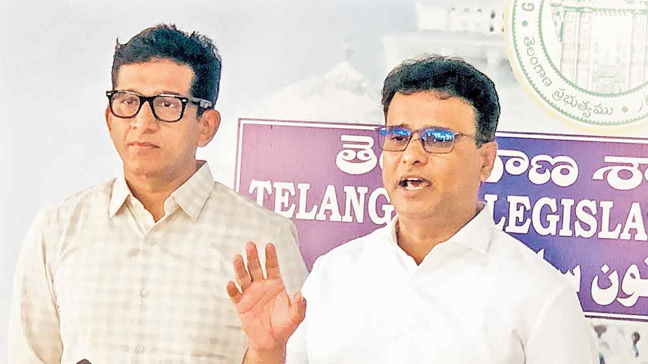 ముఖ్యమంత్రి రేవంత్‌ అట్టర్‌ఫ్లాప్‌