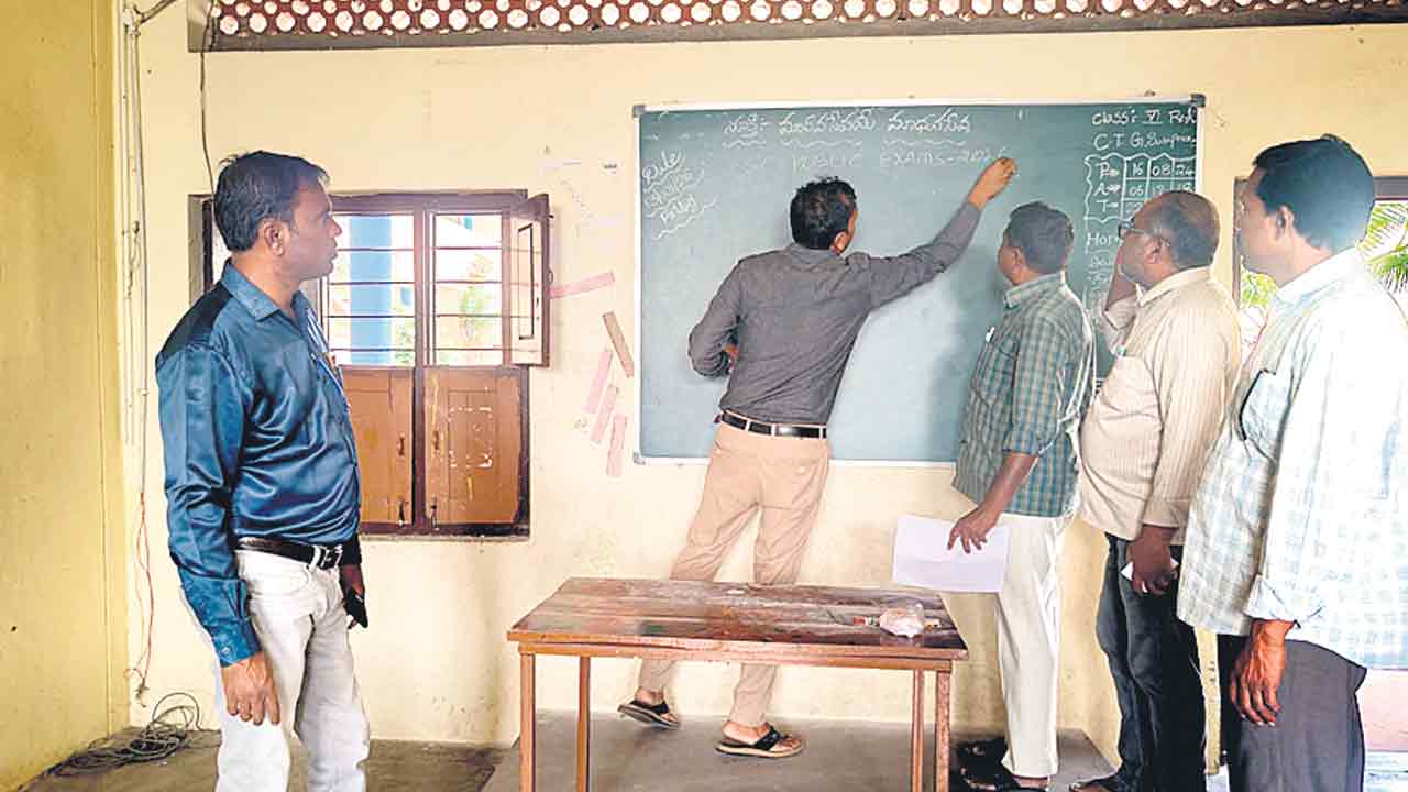 నేటి నుంచి పదో తరగతి పరీక్షలు