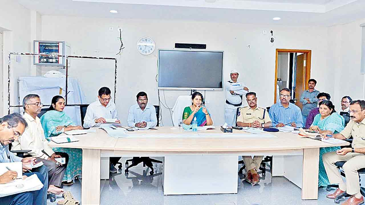 జిల్లాలో వంటగ్యాస్‌ కొరత లేదు