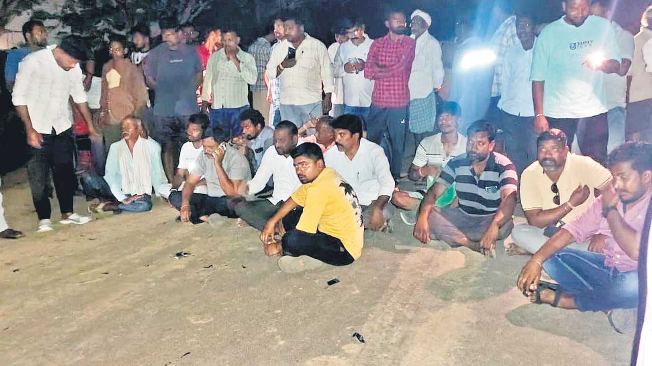 స్నేహితుడిని కలిసేందుకు వస్తూ..