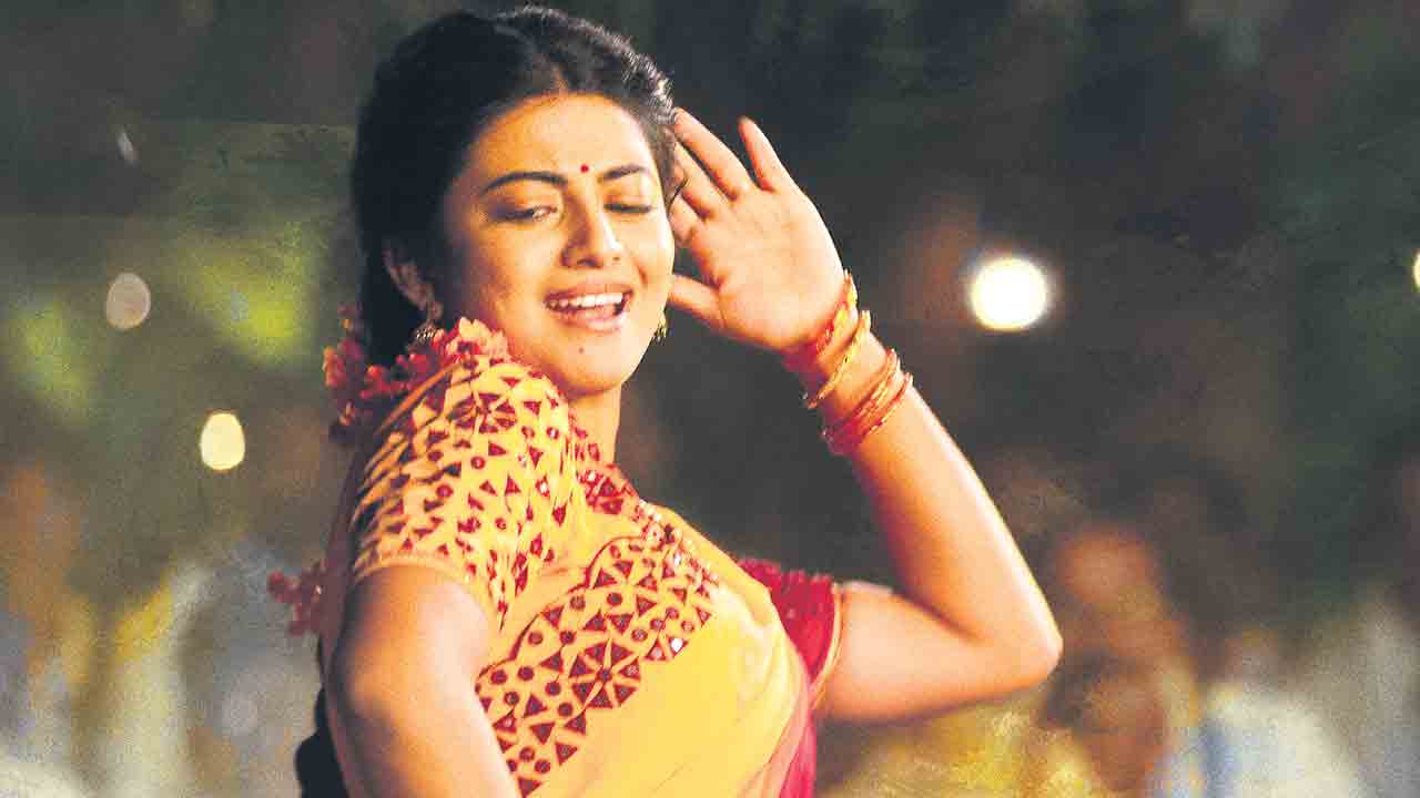 గరివిడి లక్ష్మి స్వరాలు