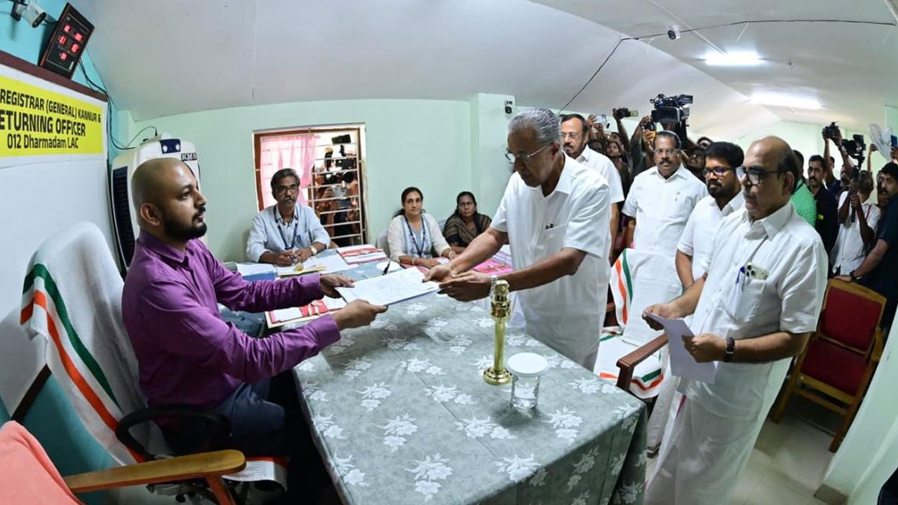 Kerala polls | ధర్మదం స్థానం నుంచి నామినేన్‌ వేసిన కేరళ సీఎం పినరయి విజయన్‌