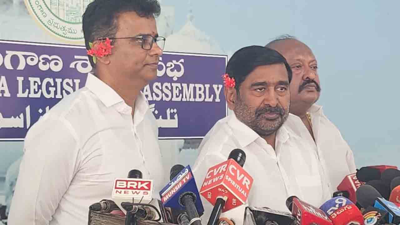 BRS Party | అసెంబ్లీ నుంచి బీఆర్‌ఎస్‌ వాకౌట్‌.. బడ్జెట్‌ ప్రతులను చింపిపారేసిన ప్రతిపక్ష సభ్యులు