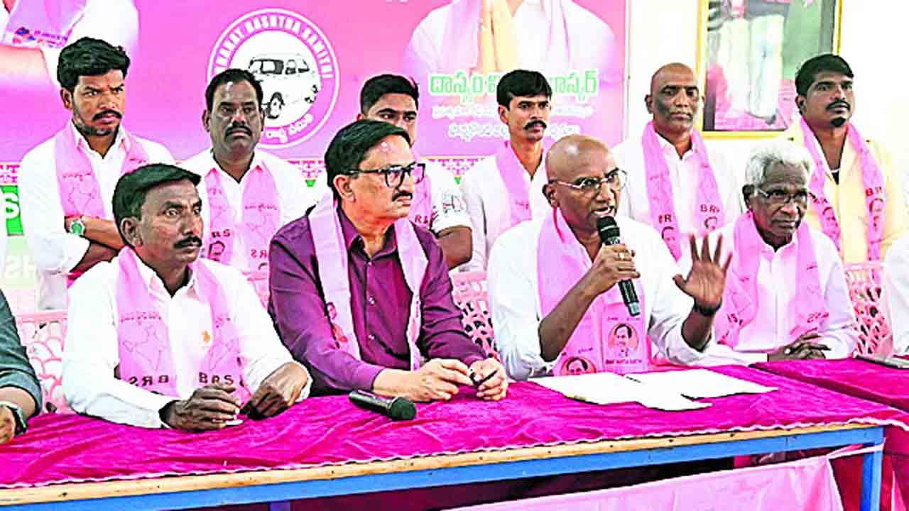 ప్రగతే లేనప్పుడు ప్రణాళాకలు ఎందుకు ?