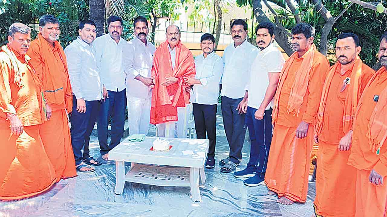 ఆరు గ్యారంటీలను విస్మరించిన కాంగ్రెస్‌.. రూరల్‌ మాజీ ఎమ్మెల్యే బాజిరెడ్డి గోవర్ధన్‌