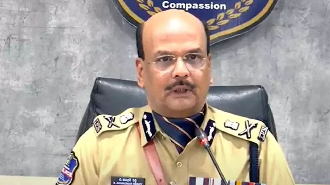 Telangana DGP | మిగిలిన మావోయిస్టులు జన జీవన స్రవంతిలో కలవాలి : తెలంగాణ డీజీపీ పిలుపు