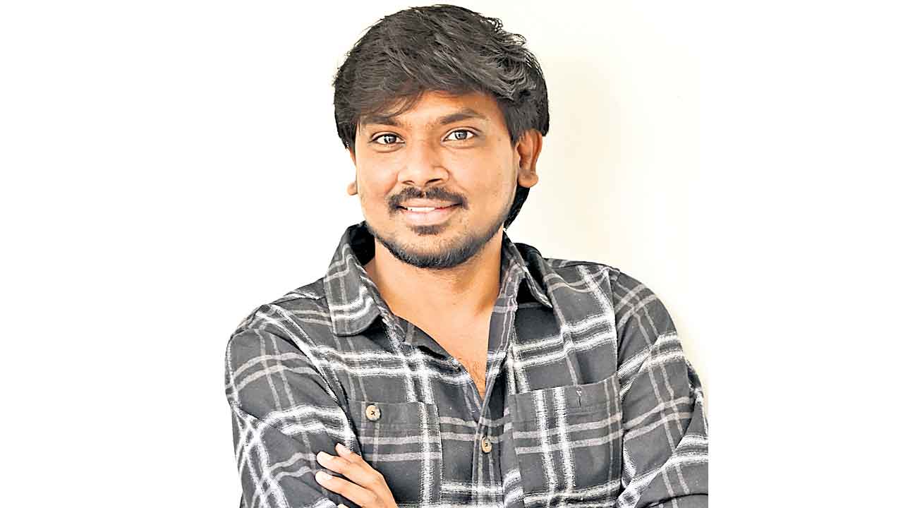 డార్క్‌ కామెడీతో థ్రిల్‌ కలిగిస్తుంది