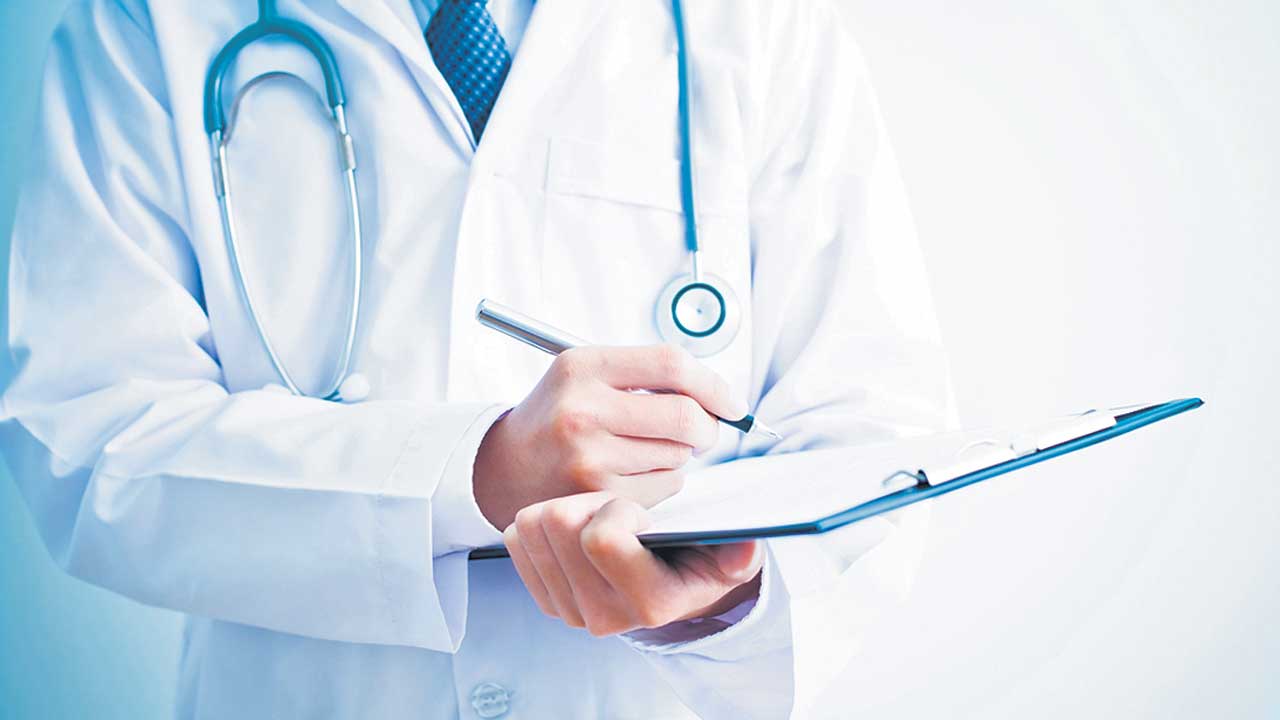 ఆరోగ్యశ్రీ అస్తవ్యస్తం