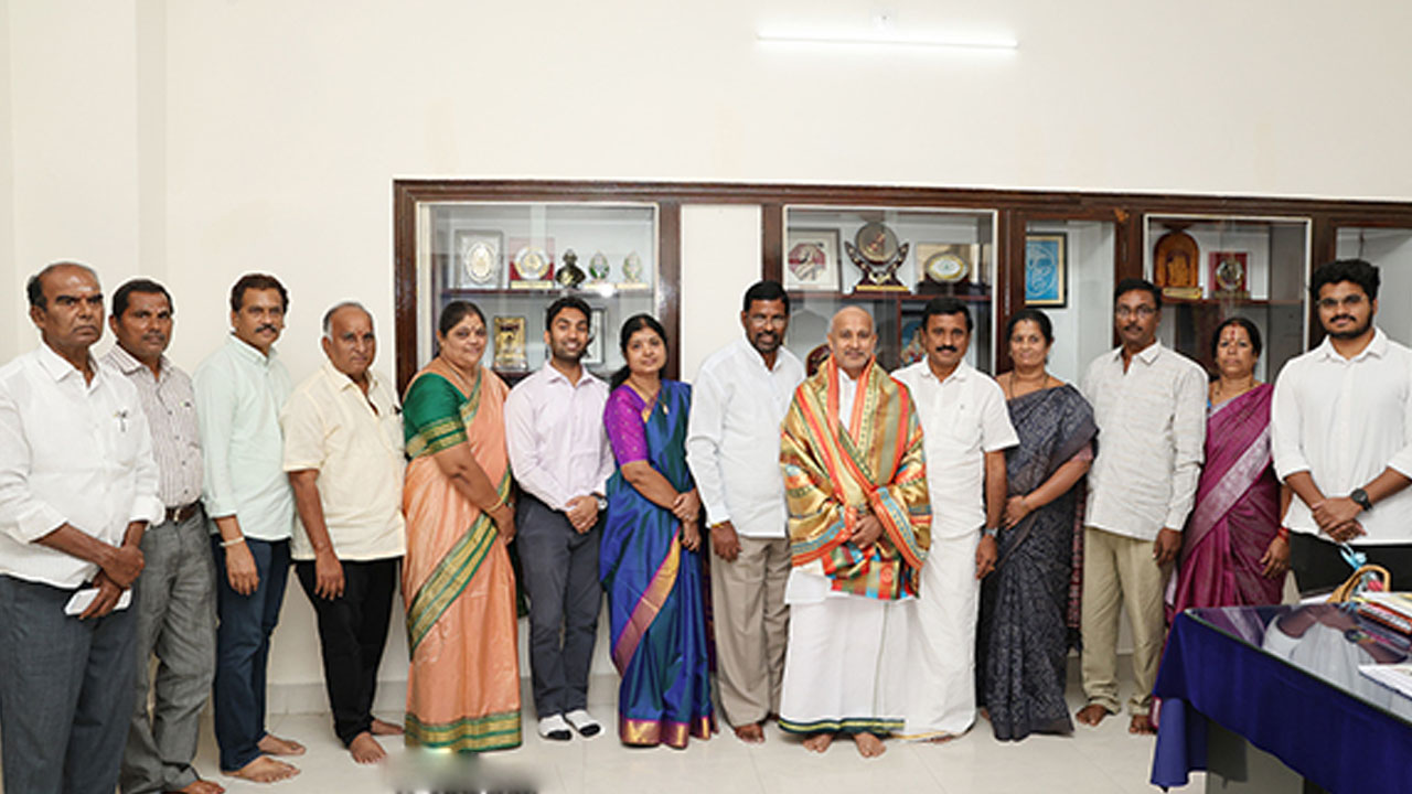 Donations | ఎస్వీ అన్నప్రసాదం ట్రస్టులకు రూ.70 లక్షలు విరాళం