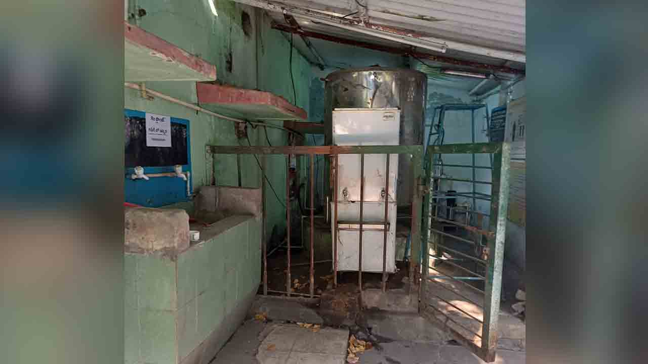 Drinking water | కార్మికుల త్రాగు నీటి ‘గోస’.. కాసిపేట 1వ గనిపై పని చేయని ఆర్వో ప్లాంట్..!