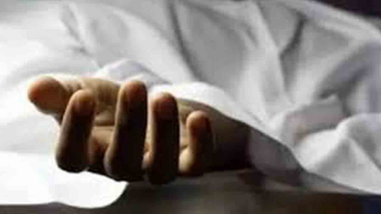 అప్పుల బాధతో రైతు ఆత్మహత్య.. చేసుకుంటానన్న రైతు వీడియో వైరల్‌