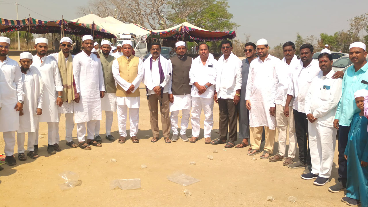 Ramadan Greetings | ముస్లీములకు మాజీ ఎమ్మెల్యే రంజాన్‌ శుభాకాంక్షలు