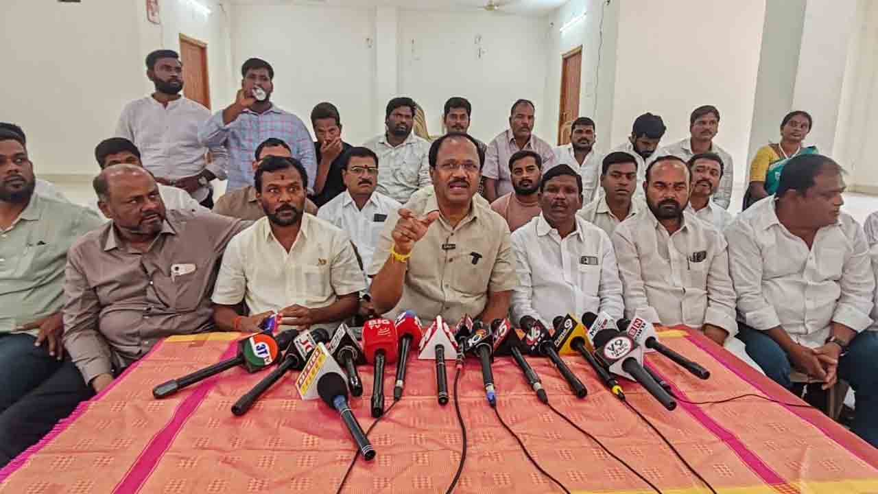 చర్చ జరగాలి