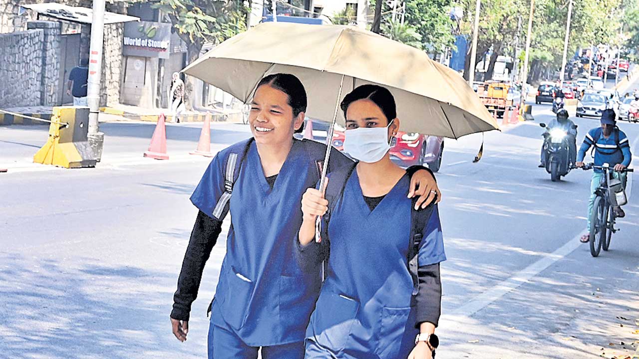 గ్రేటర్‌ @34.6 డిగ్రీలు