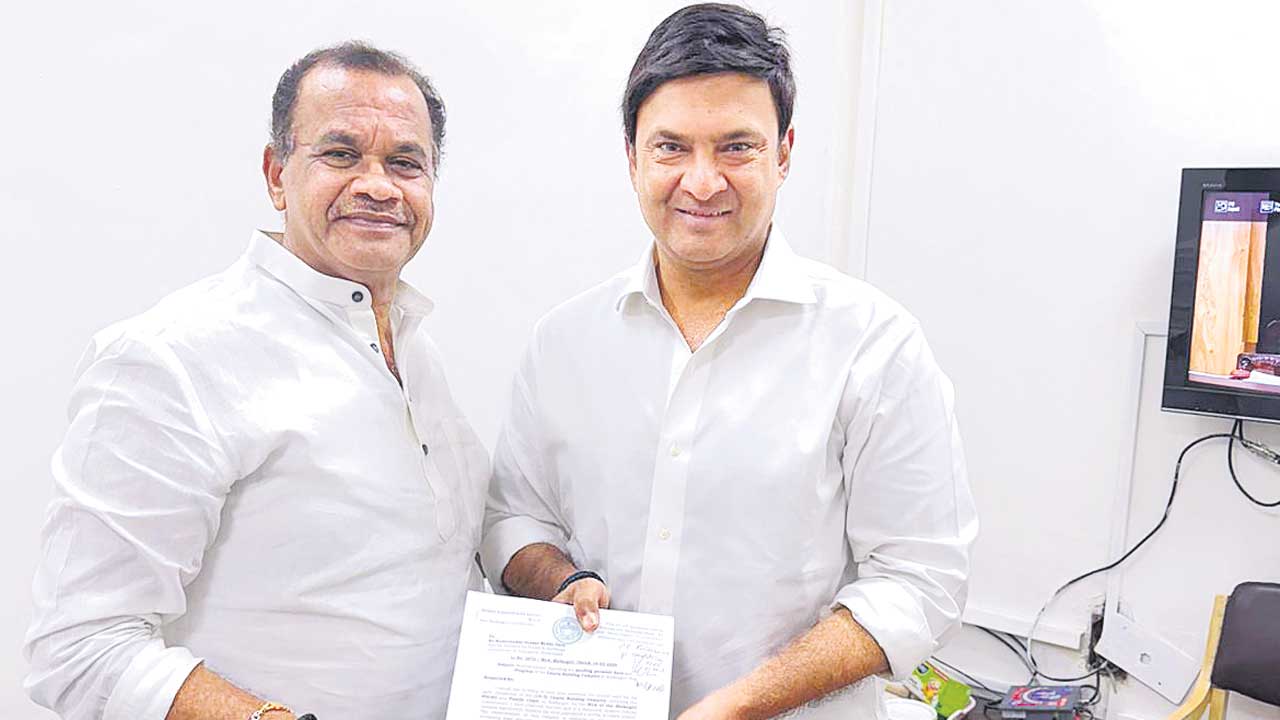 అభివృద్ధికి అడ్డంకిగా మారిన కోర్టు కేసులు