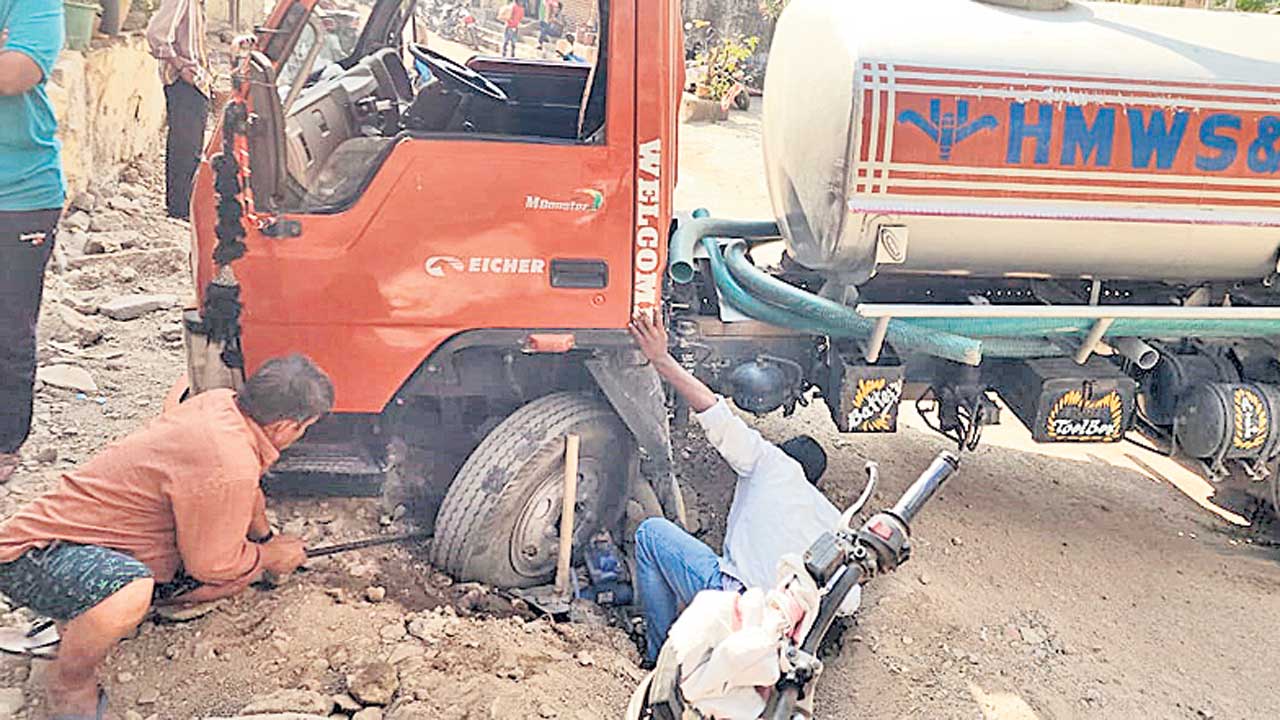 మాజీ మేయర్‌ డివిజన్‌కే దిక్కులేదు