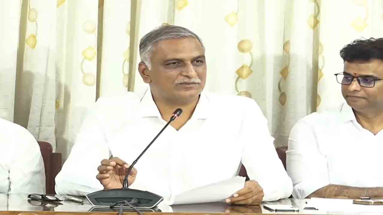 Harish Rao | సీఎం రేవంత్‌రెడ్డి ముక్కు నేలకు రాసి క్షమాపణ చెప్పాలి : హరీష్‌రావు