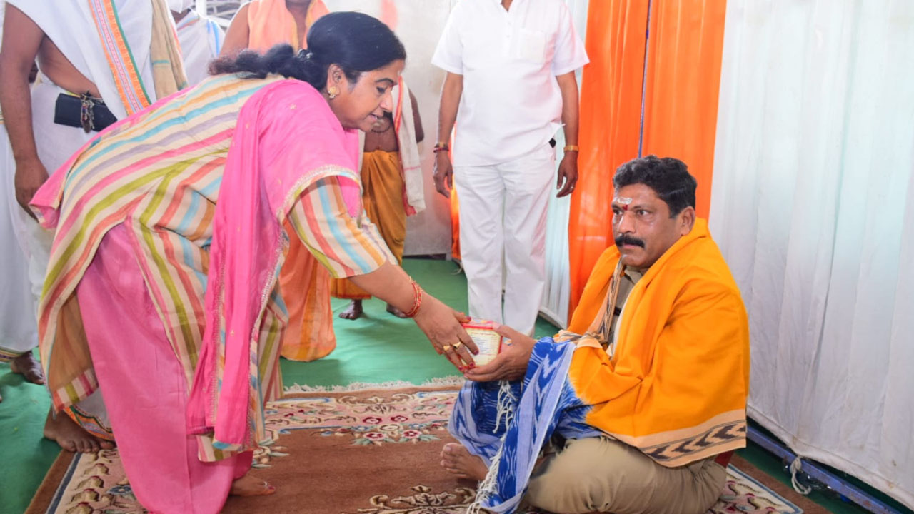 IG Chandrasekhar Reddy | రాజన్న భక్తులకు పటిష్టవంతమైన భద్రత : ఐజీ చంద్రశేఖర్ రెడ్డి