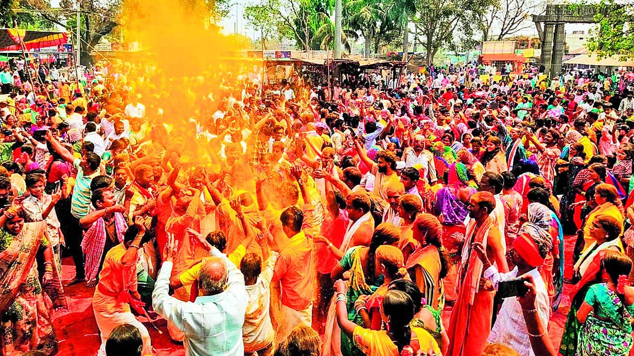కనుల పండువగా ఐలోని మల్లన్న కల్యాణం