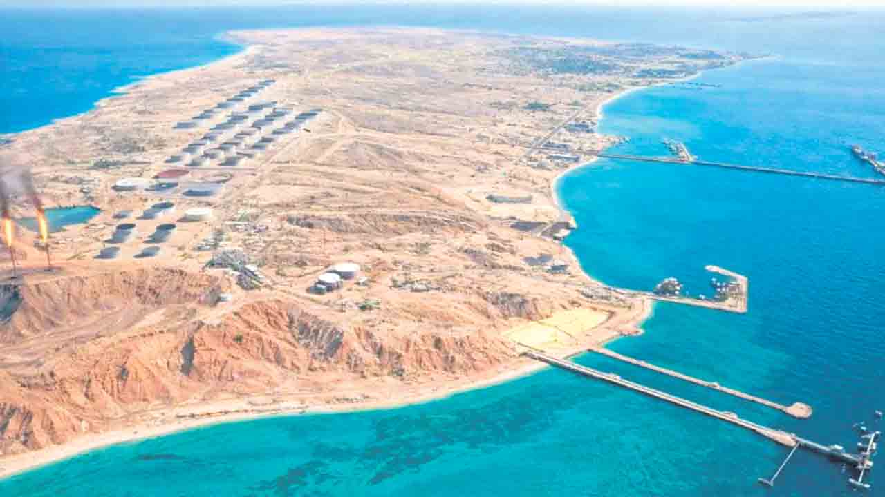 ఖర్గ్‌పైనే గురి!.. ఇరాన్‌కు ఆర్థిక జీవనాడి అయిన కీలక ద్వీపంపై దాడులకు అమెరికా సన్నాహాలు