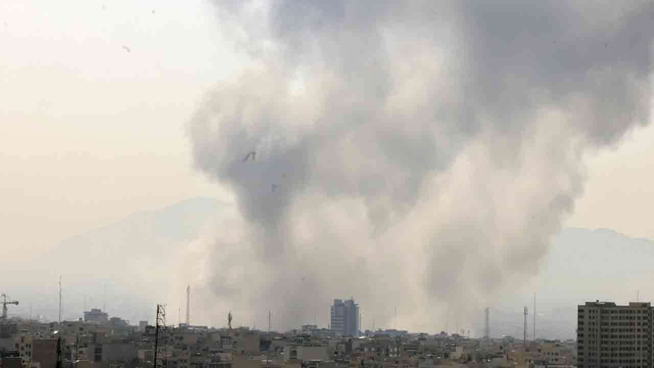 Iran vs Israel | ఇరాన్‌పై శనివారం ఒక్కరోజే 1200 బాంబులు జారవిడిచిన ఇజ్రాయెల్‌..!