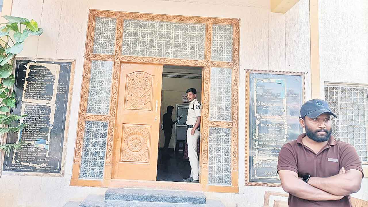 కామారెడ్డి బల్దియా. రూటే వేరయా!