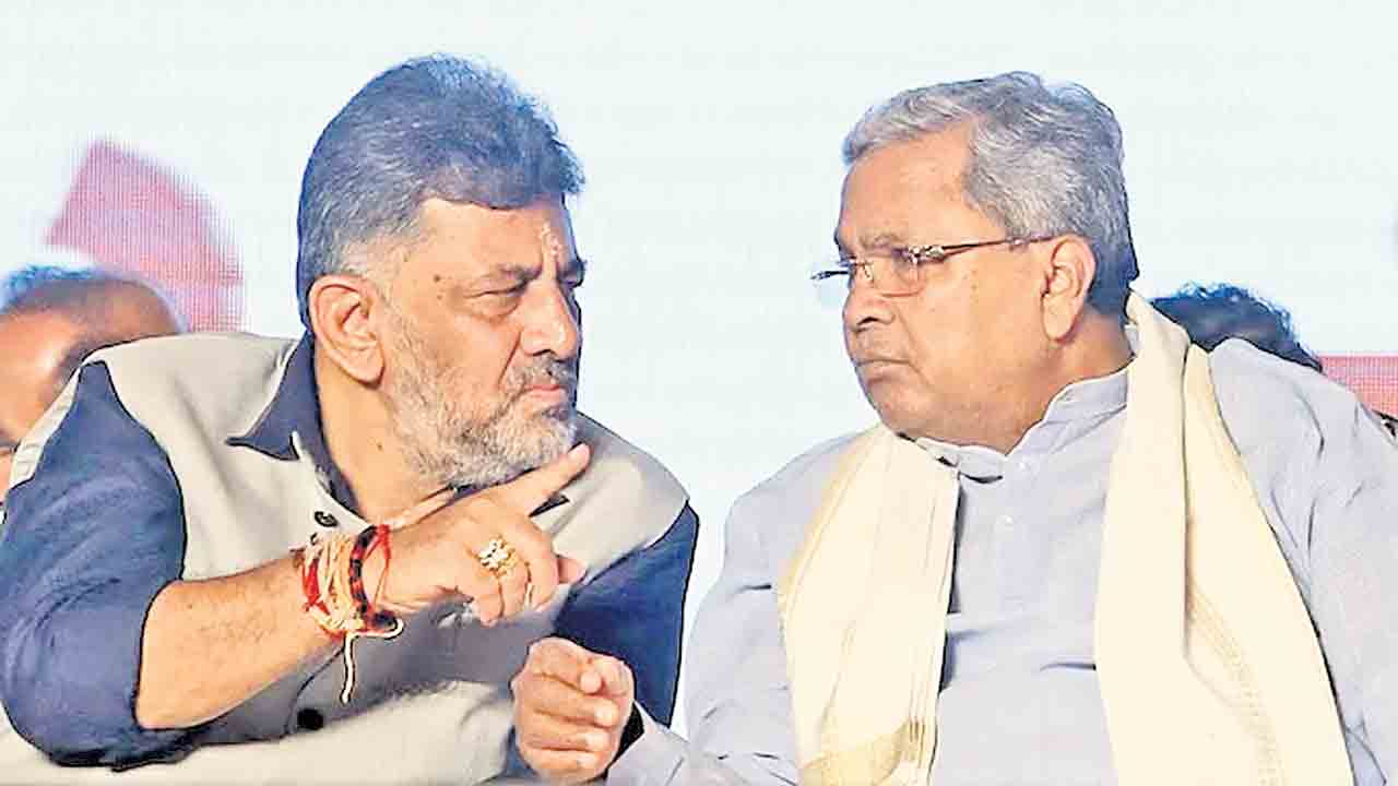 అడుగడుగునా అప్పులు.. తిప్పలు