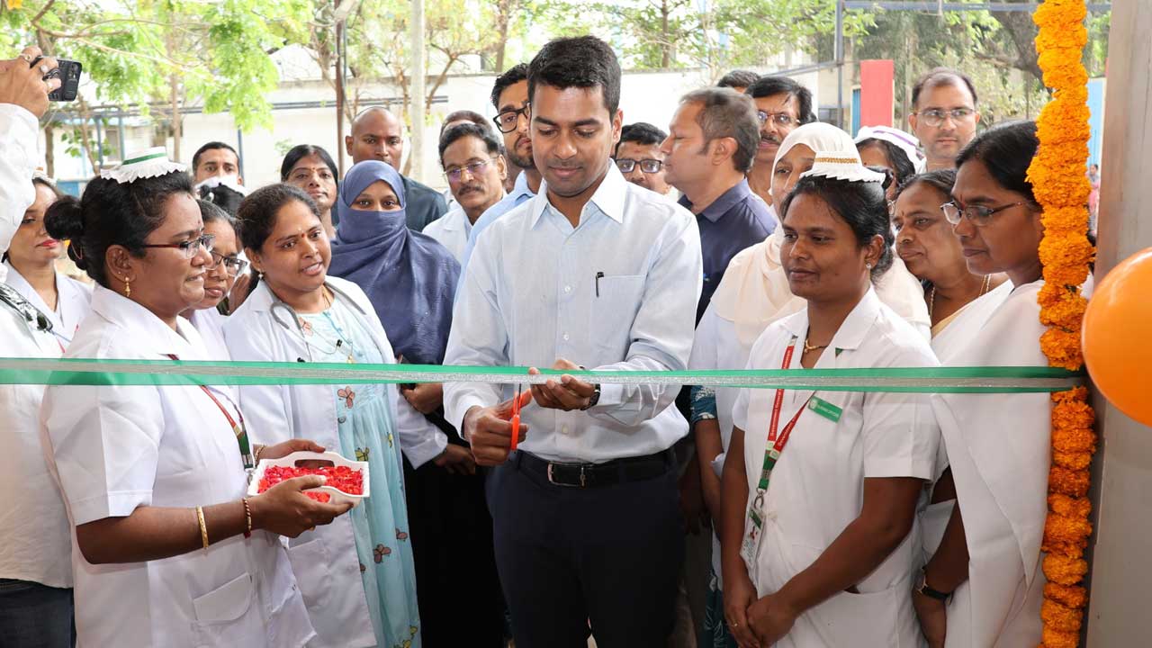 హెచ్‌పీవీ టీకాతో గర్భాశయ క్యాన్సర్‌కు చెక్‌