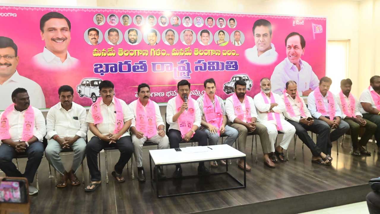 కాంగ్రెస్‌ బడ్జెట్‌లో ప్రజలకు పరాభవం