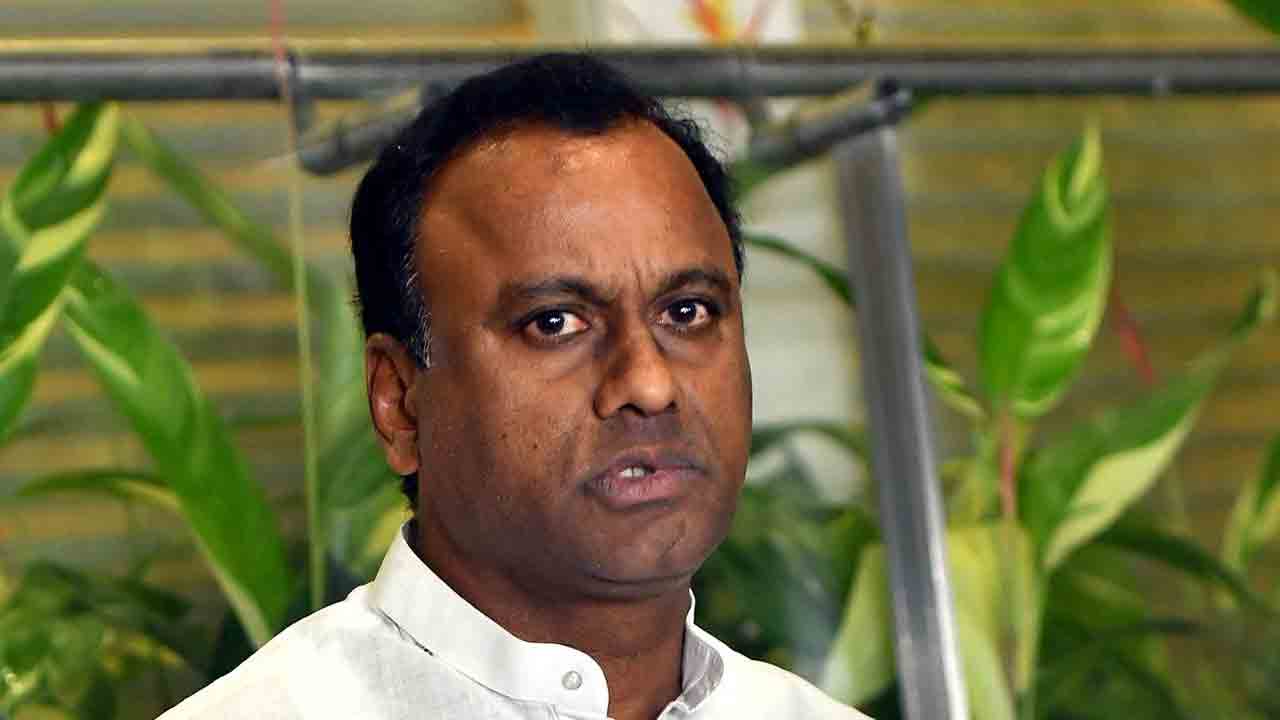 Komatireddy Rajagopal Reddy |  ‘మంత్రి పదవి ఇస్తామని గతంలో హైకమాండ్ హామీ.. ఇపుడు ఏం చేస్తుందో తెలియదు’