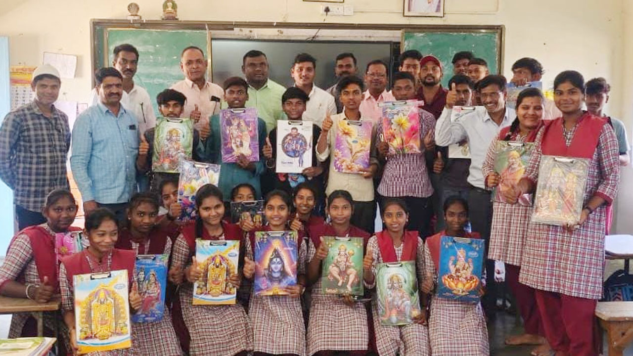 Indravelli | బాబాసాహెబ్ అంబేద్కర్ చూపిన మార్గాన్ని అనుసరించాలి